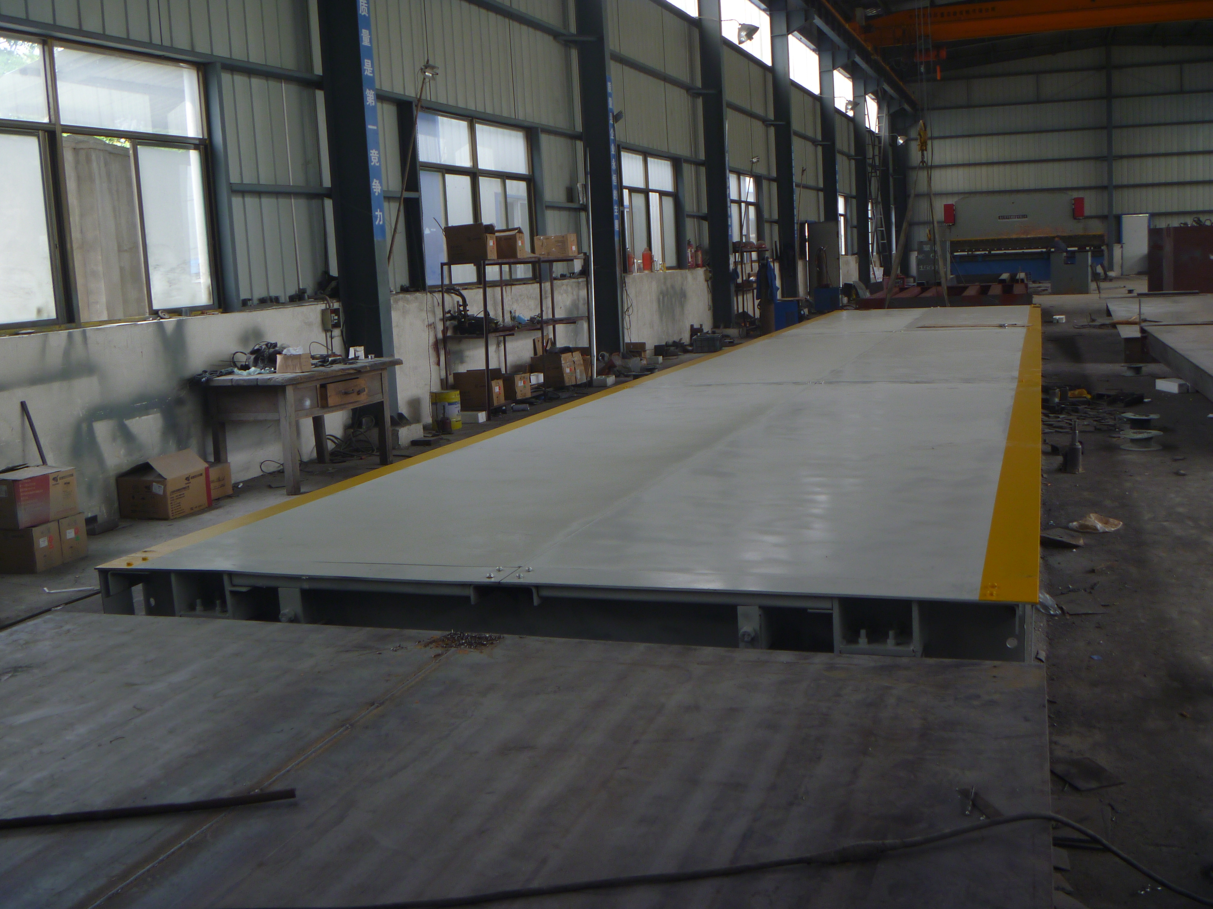 建材（cái）市場用20噸出口式電子汽車衡（héng）